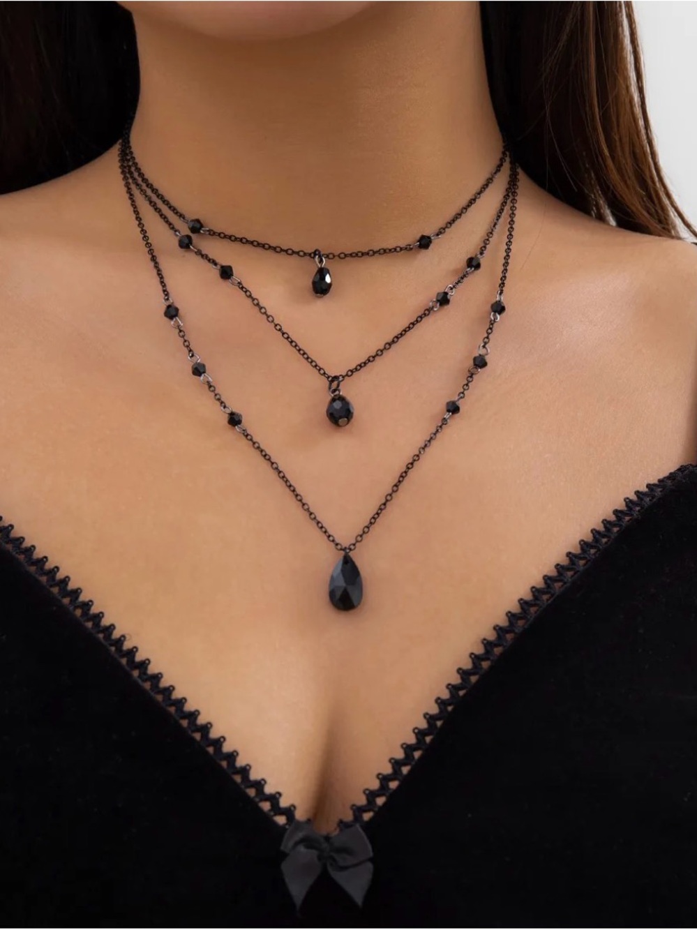Layered Black Teardrop Pendant Necklace - Women Jewelry
